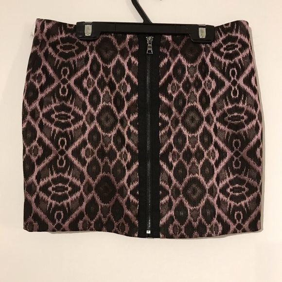 Mackage skirt - Picture 3 of 4